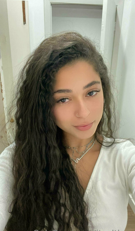 itsalthea hd actress pictures