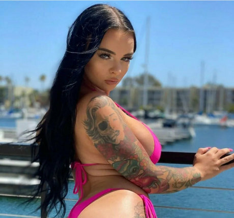 manuelferraratv high quality model image