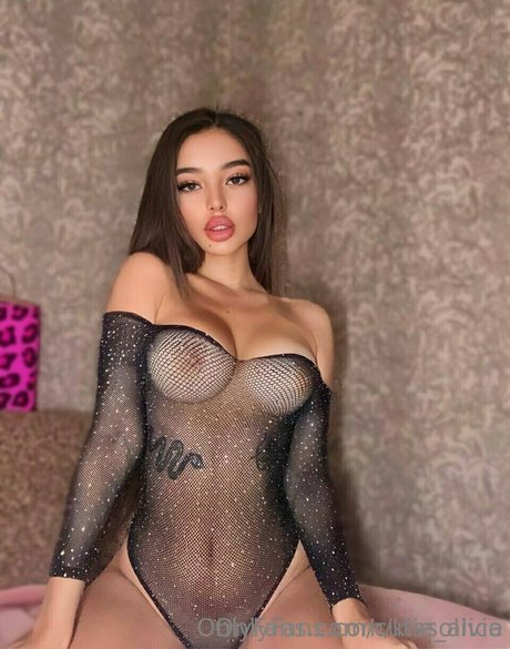 cutie alice model nice images