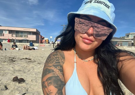 mormonnextdoor art actress image