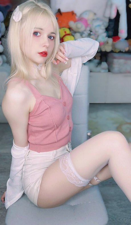 LENivayaAya free actress pic