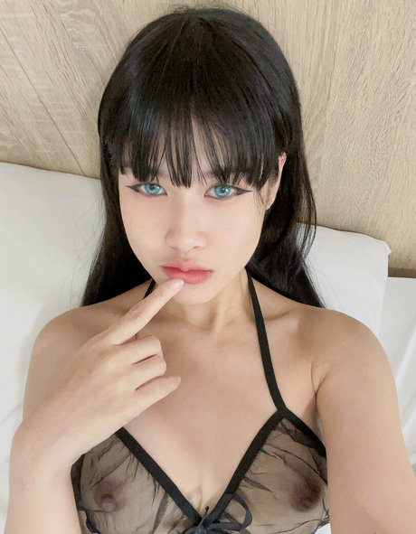 confidentemploye xxx model pictures