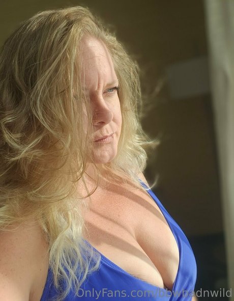 bbwbadnwild hot model pics