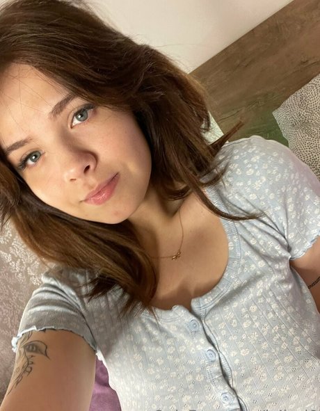 leila l0 nice star photo