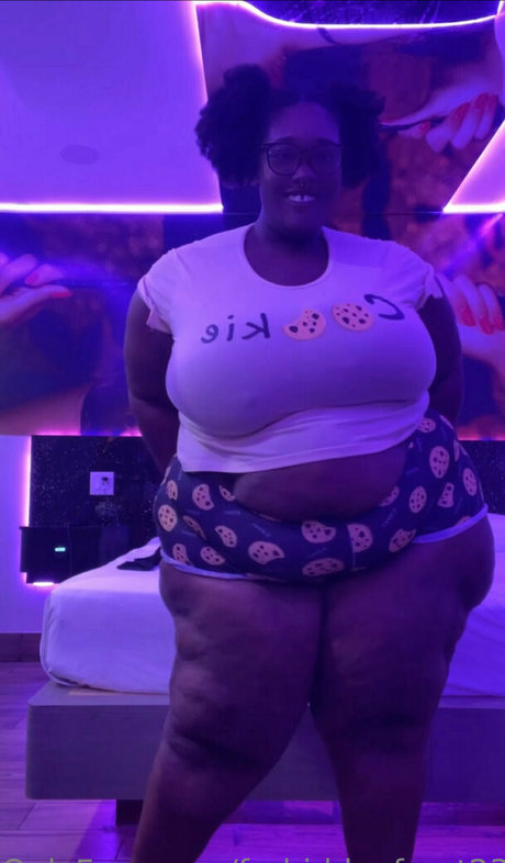 forbiddenfruyt23 hd model gallery