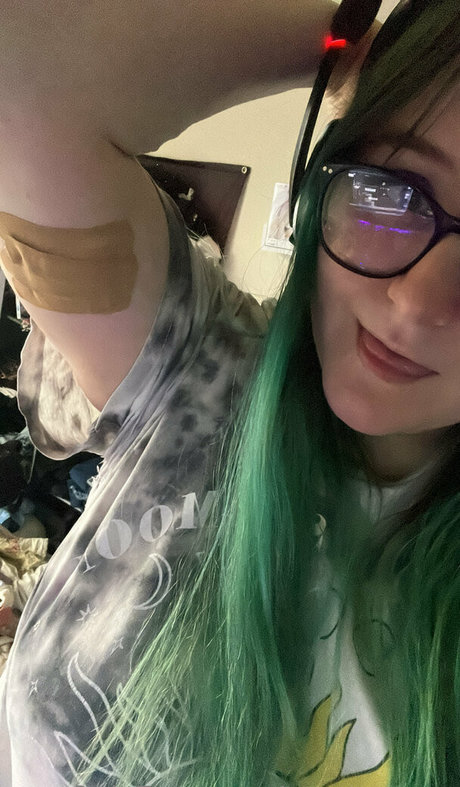 toastysyren pornographic model photos