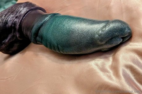 mama ushi star beautiful pictures