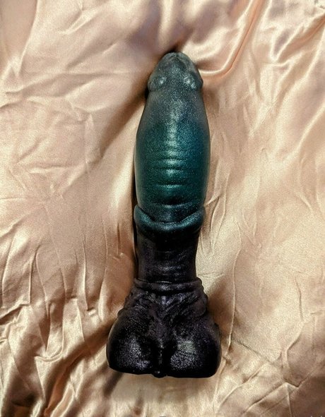 mama ushi exclusive model pictures