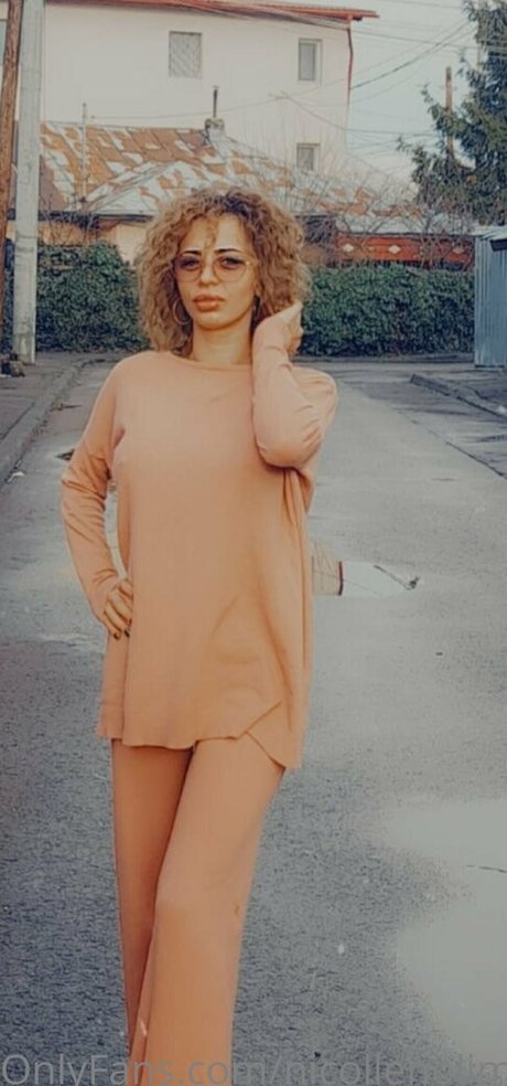 nicollenolimits adult actress photo