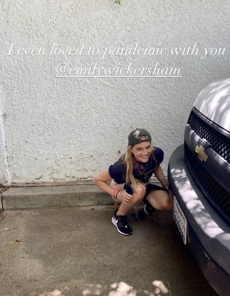 Emily Wickersham model sexy pics