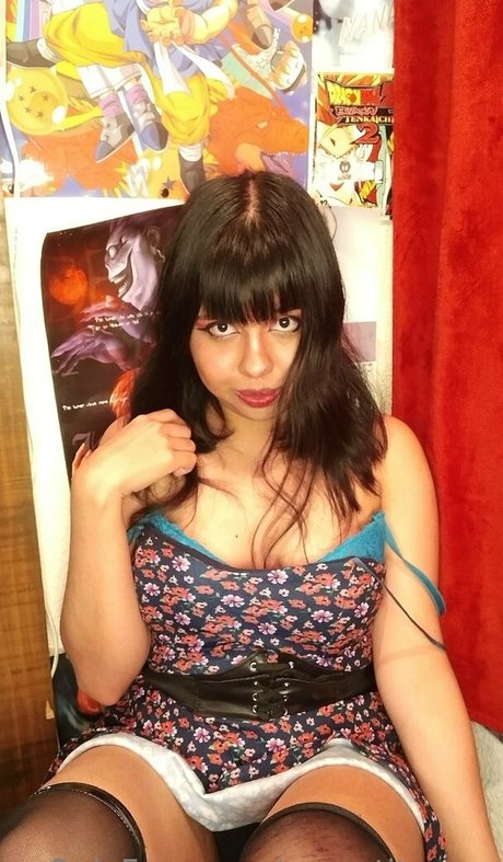 eropetitemay nice pornstar photo