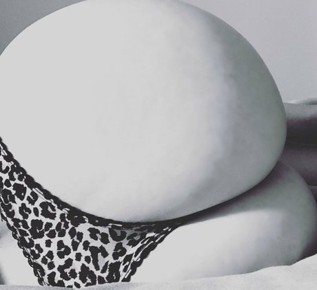 lovelola1463 star erotic galleries