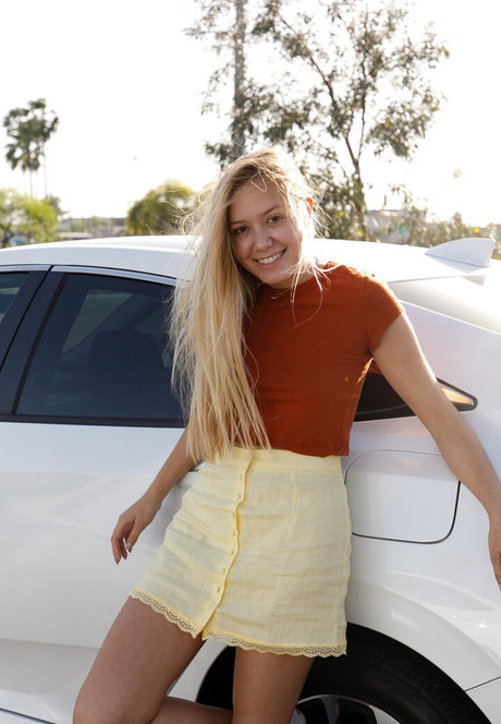 Briannaperez hot pornstar picture