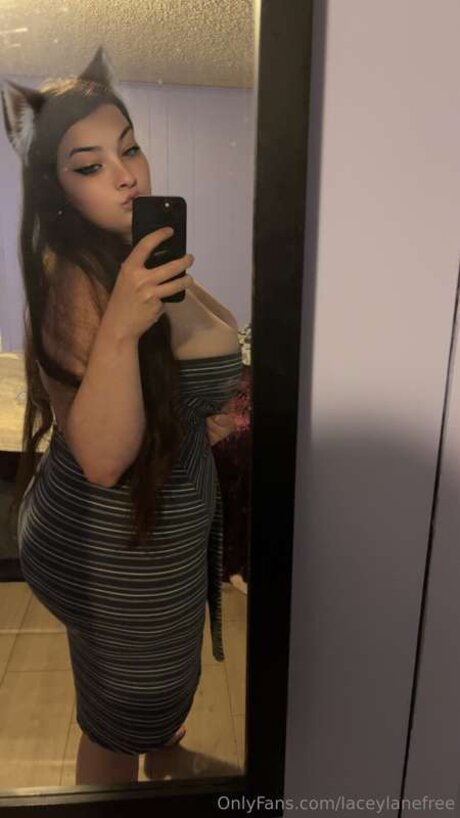 laceylanefree pornstar top image