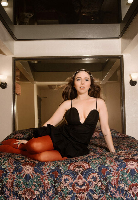 Esther Povitsky pretty pornstar pictures