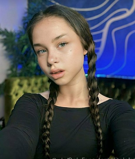 llitalola adult star pics