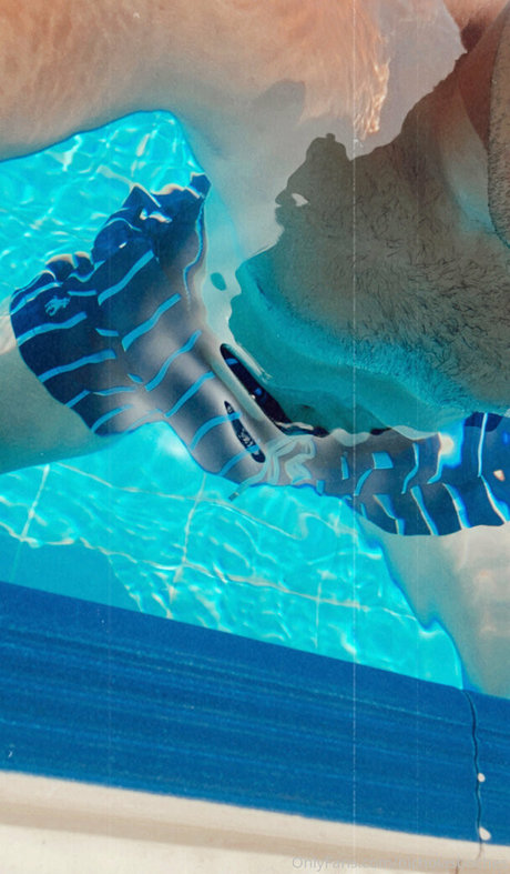 nicholasboches model top images