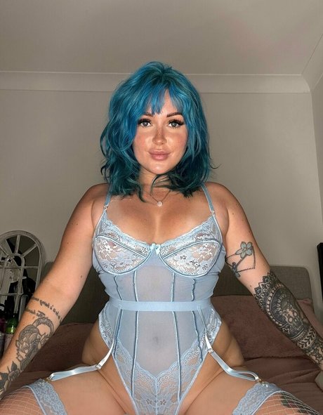 daisypinnix pornstar naked pic