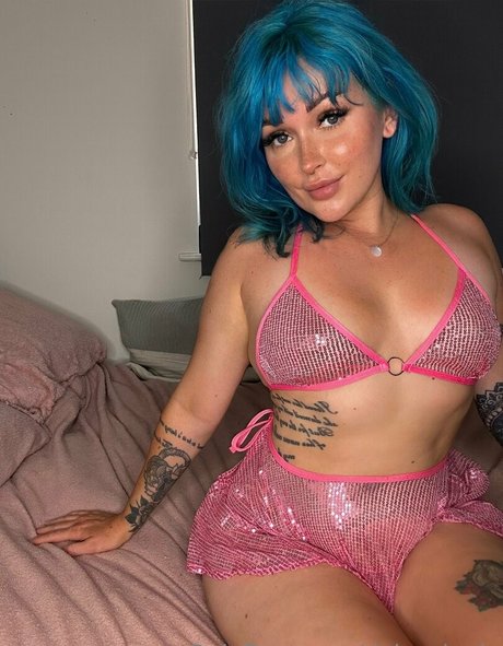 daisypinnix pornstar sexy photos