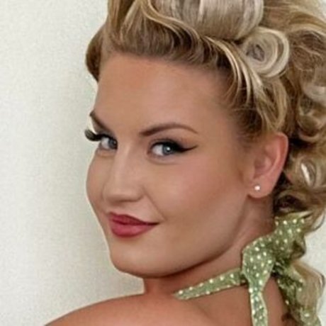 Irish Essie star hd photos