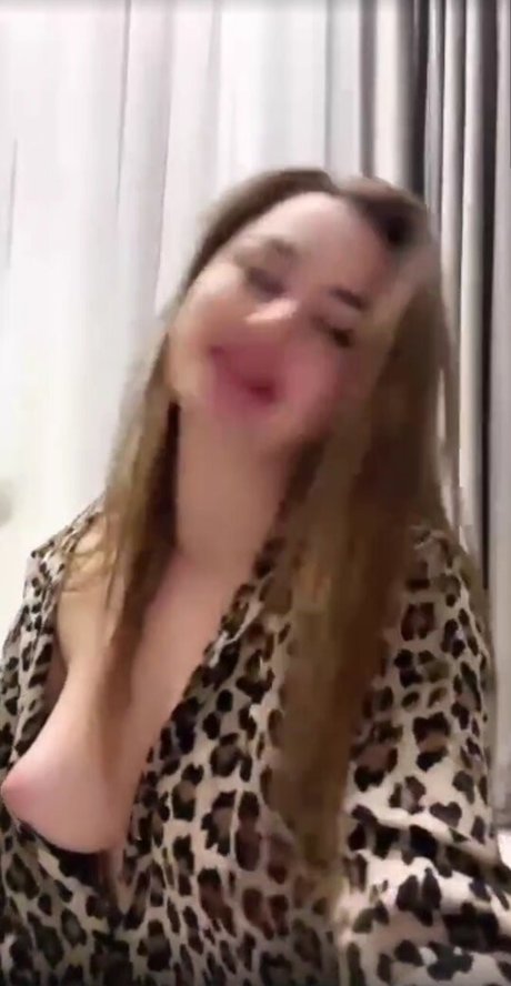 No Name pretty pornstar pics