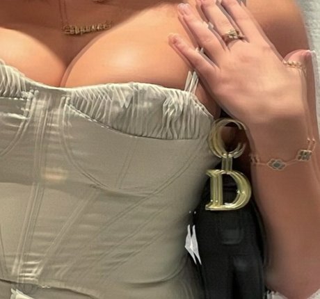 Danielle Tilly Wright nudes model picture