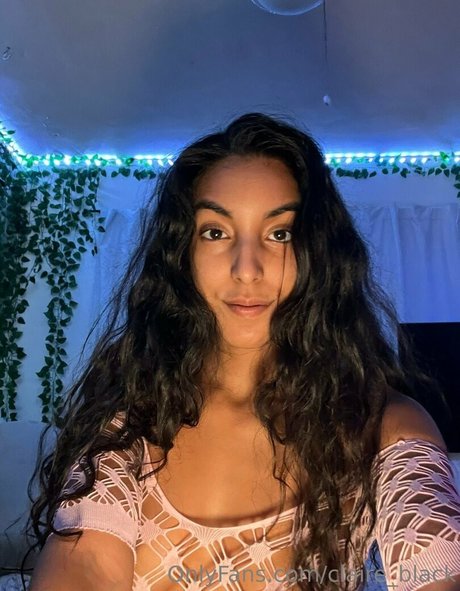 claire black nude model image