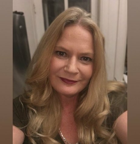 uniquilyyours perfect model gallery