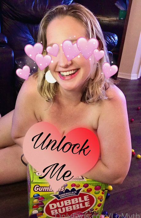 lizmyth nudes model pics