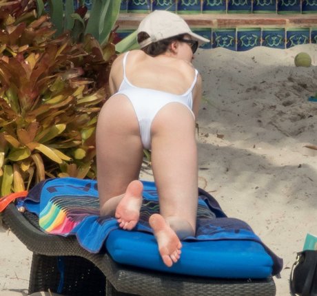 Dakota Johnson model exclusive galleries