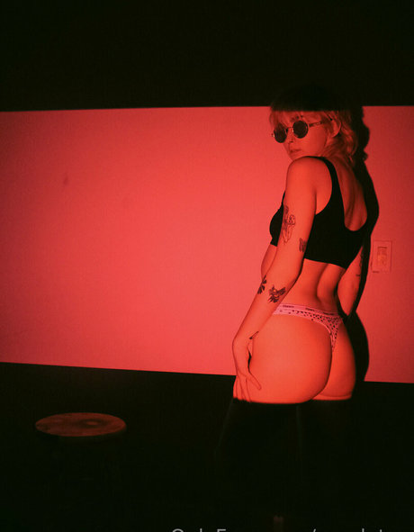 mar lotov high quality model gallery