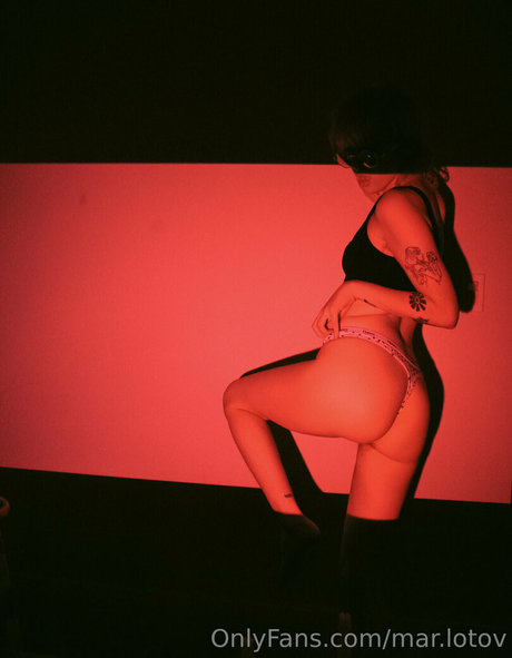 mar lotov star naked pictures