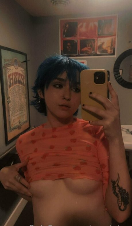 mar lotov exclusive actress pictures