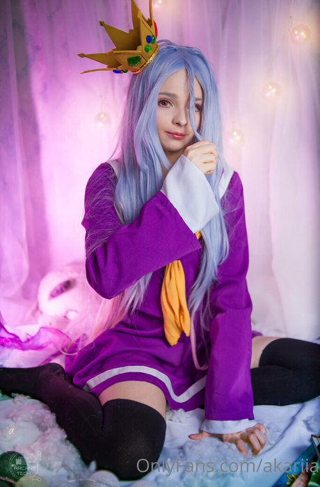 akariia art actress images