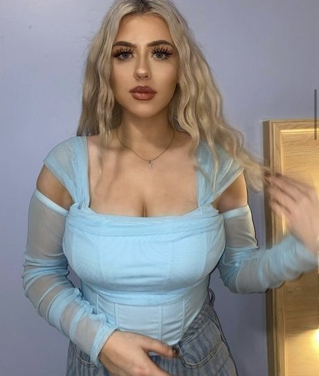 Emma C pornstar sex photo