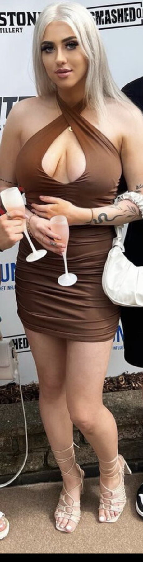 Emma C pretty model picture