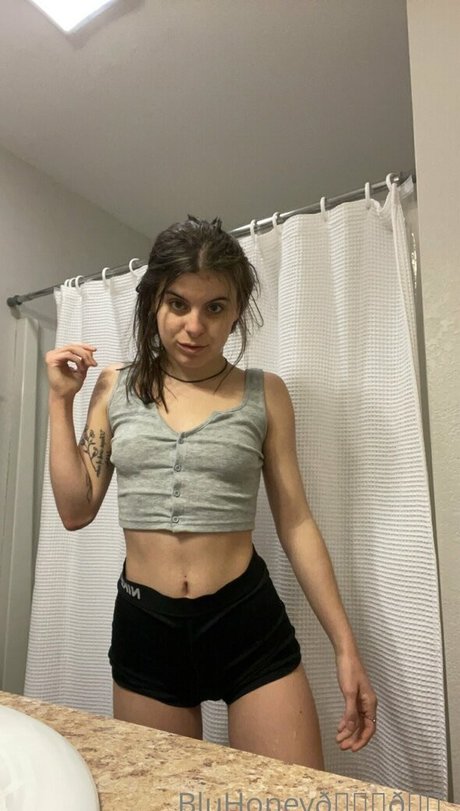 blufire999 model hot img