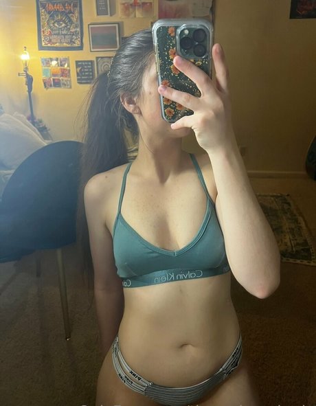 therealsavshady nude pornstar photos