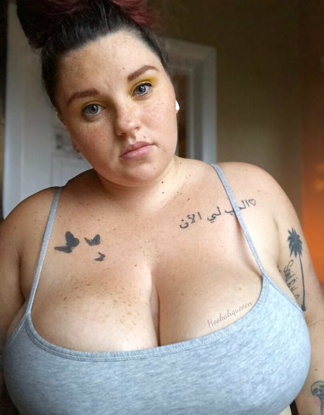 hookahqueeensfw xxx pornstar pic