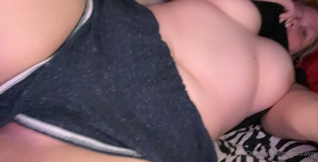 ellenauti hot actress img