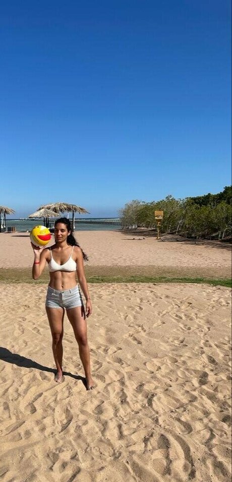 Clean With Me exclusive actress image