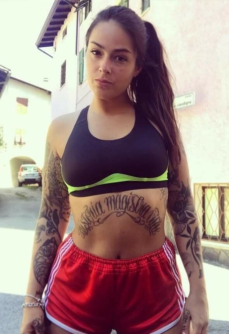 gay kissing onlyfans nude gallery