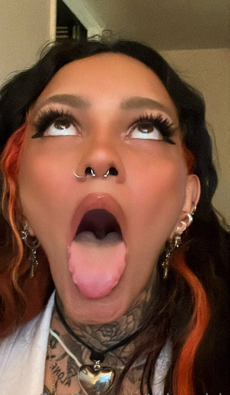 tiuhmariuh best model images