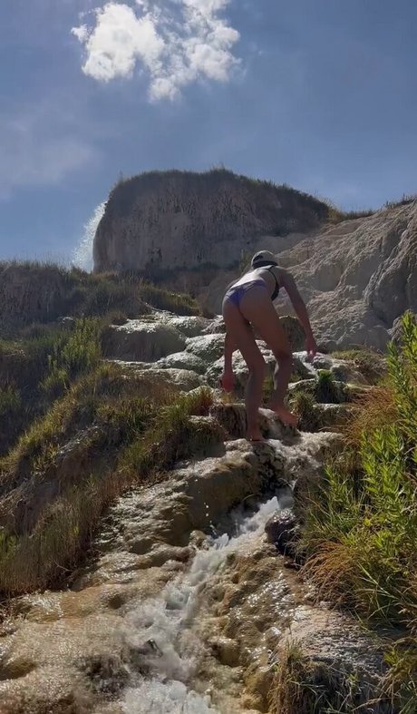 Shanti Tan nudes star pics