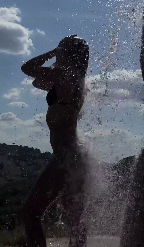 Shanti Tan high quality pornstar pics