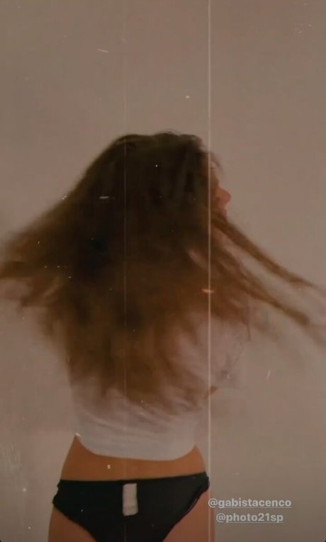 Gabi Stacenco model adult pictures