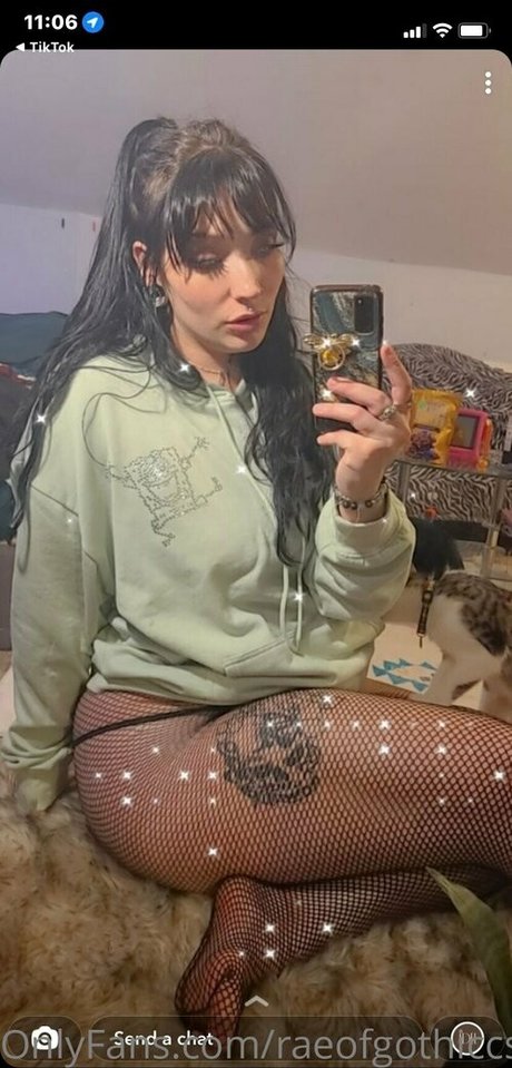 raeofgothiccsunshine star best pic