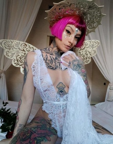 pinksuicide pornographic star pic