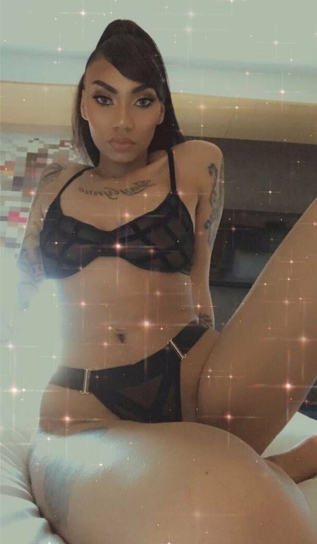 suxx2suk sexy pornstar pictures