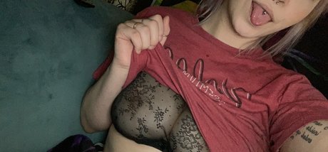 suxx2suk star high quality photo